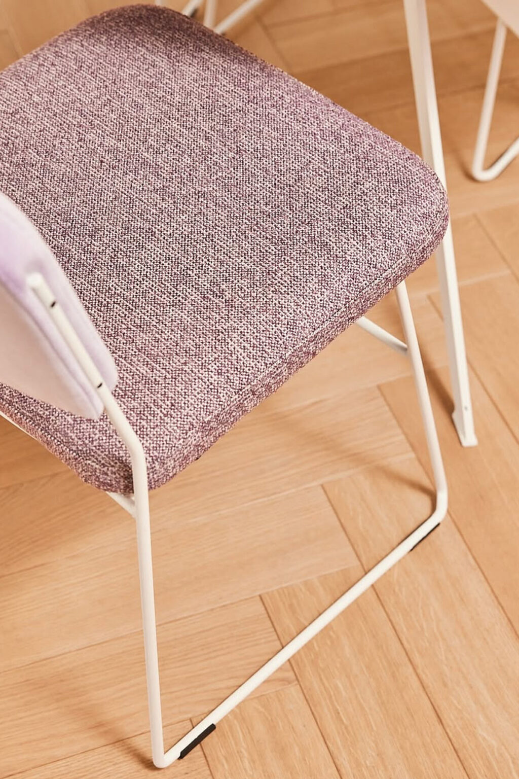 roze eetkamerstoel stof