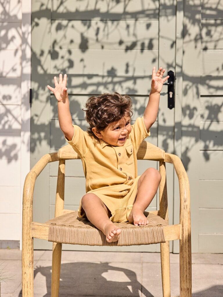 Instagram post from houseofiam_. This post is in position 1.