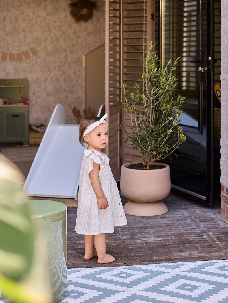 Instagram post from houseofiam_. This post is in position 3.