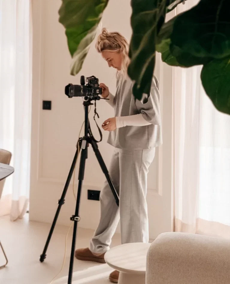 Instagram post from houseofiam_. This post is in position 3.