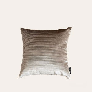 Sierkussen Luna Zandkleur – Luxe Velours Kussen met Ribbel Motief